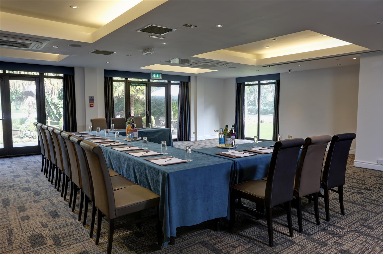 Frensham Pond Country House Hotel & Spa Farnham  Exteriér fotografie