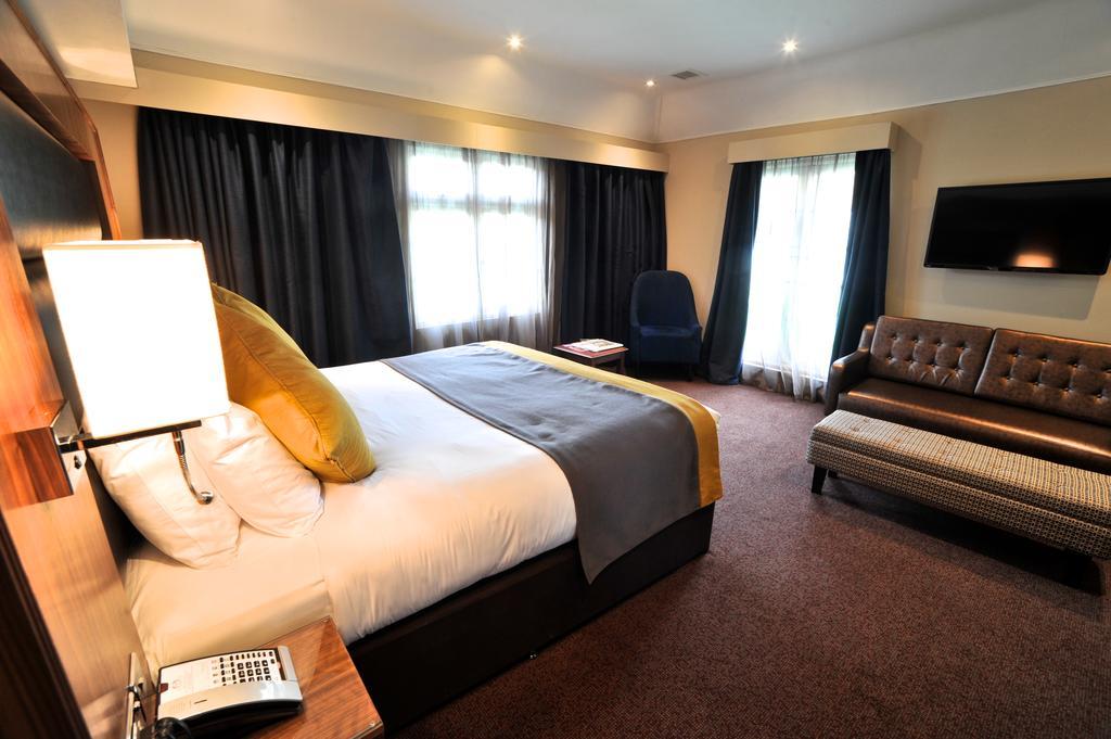 Frensham Pond Country House Hotel & Spa Farnham  Exteriér fotografie